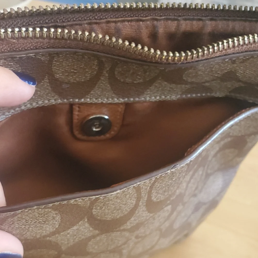 Coach Brown Monogram Canvas Crossbody/Shoulder Bag Project DIY Repair - Picture 12 of 15